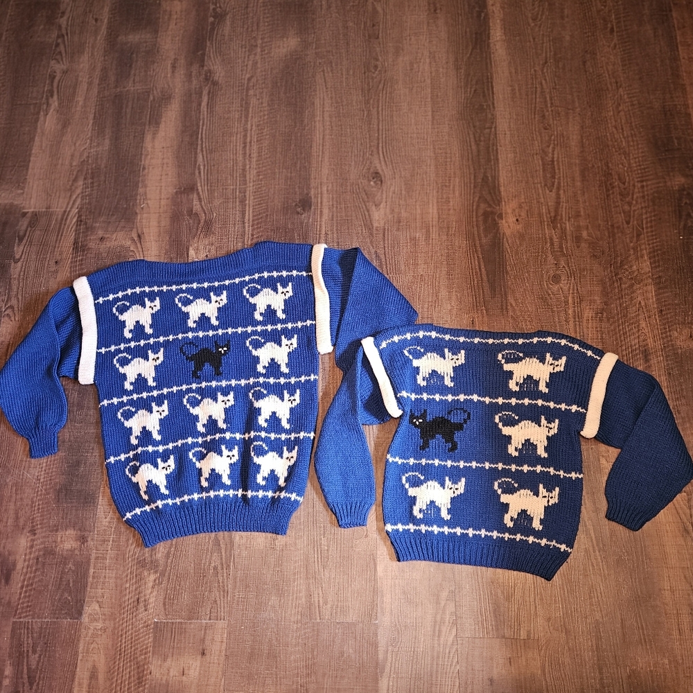 Vintage Andina Mommy And Me Cat Sweaters
